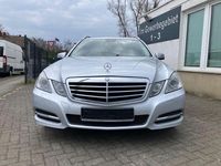 Gebraucht Mercedes E200 Avantgarde 136 PS (100 kW) 2012 Silber Kombi
