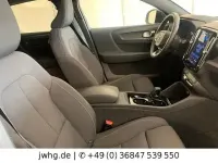 Gebraucht Volvo C40 Ultimate 300 kW (408 PS) 2023 Crystal white (metallic) SUV