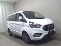 Gebraucht Ford Tourneo Custom Titanium 185 PS (136 kW) 2022 Weiss Van