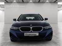 Gebraucht BMW 318 Basis 150 PS (110 kW) 2023 Blau Kombi