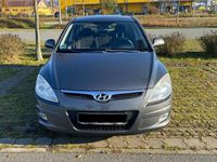 Gebraucht Hyundai i30 Comfort 122 PS (89 kW) 2007 Grau Limousine