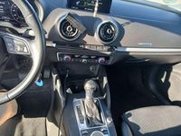 Gebraucht Audi A3 Design 150 PS (110 kW) 2017 Grün Limousine