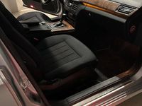 Gebraucht Mercedes E200 Elegance 136 PS (100 kW) 2011 Silber Kombi