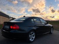 Gebraucht BMW 320 Efficient Dynamics 163 PS (119 kW) 2011 Schwarz Limousine