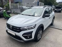 Gebraucht Dacia Sandero Essentiel 91 PS (66 kW) 2022 Weiß Kleinwagen