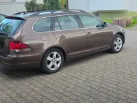 Gebraucht VW Golf VI Comfortline 105 PS (77 kW) 2010 Braun Kleinwagen