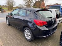 Gebraucht Opel Astra Eco 110 PS (80 kW) 2014 Schwarz Limousine