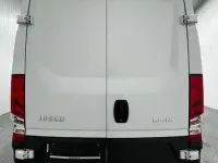 Gebraucht Iveco Daily 156 PS (114 kW) 2024 Weiß Van
