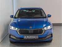 Gebraucht Skoda Octavia First Edition 150 PS (110 kW) 2020 Blau (metallic) Kombi