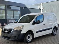 Gebraucht Peugeot Partner Premium 99 PS (72 kW) 2018 Weiß Van / Kleinbus