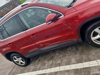 Gebraucht VW Golf 140 PS (102 kW) 2008 Rot SUV