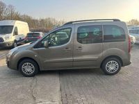 Gebraucht Peugeot TePee Allure 99 PS (72 kW) 2016 Lack nocciola/metalliclackier Kombi