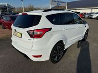 gebraucht Ford Kuga ST-Line 4x4 Autom.+Xenon*GUTE AUSSTATTUNG*