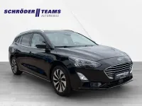 Gebraucht Ford Focus Cool & Connect 125 PS (91 kW) 2020 Schwarz Kombi