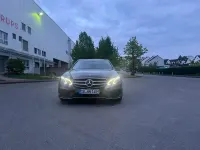 Gebraucht Mercedes E250 AMG 211 PS (155 kW) 2015 Schwarz Limousine