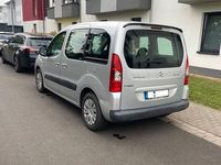 Gebraucht Citroën Berlingo 92 PS (67 kW) 2011 Silber Van / Kleinbus