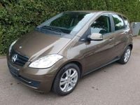 Gebraucht Mercedes A160 82 PS (60 kW) 2011 Braun Limousine
