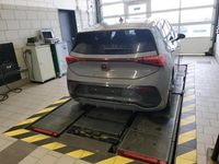 Gebraucht Cupra Born 110 kW (150 PS) 2024 Grau Kleinwagen