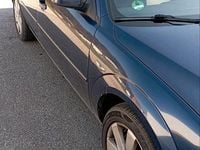 Gebraucht Ford Mondeo 125 PS (91 kW) 2004 Blau Kombi