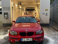 Gebraucht BMW 118 143 PS (105 kW) 2005 Rot Kleinwagen