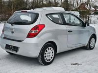 Gebraucht Hyundai i20 77 PS (56 kW) 2010 Grau Kleinwagen