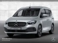 Gebraucht Mercedes T180 Progressive 131 PS (96 kW) 2023 Silber Van / Kleinbus