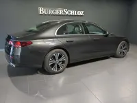 Gebraucht Mercedes E200 Avantgarde 204 PS (150 kW) 2024 Metalliclack graphitgrau Limousine