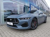 Neu Ford Mustang Fastback 446 PS (328 kW) 2026 Vapor blue/whisper blue Coupé