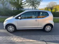 Second-hand VW up! move up! 60 CP (44 kW) 2016 Argintiu Hatchback