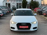 Gebraucht Audi A3 Sport 116 PS (85 kW) 2018 Weiß Limousine