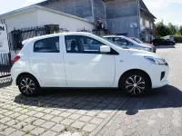 Gebraucht Mitsubishi Space Star Basis 71 PS (52 kW) 2021 Weiß Kleinwagen