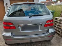 Gebraucht Mercedes 200 136 PS (100 kW) 2006 Gold Kleinwagen