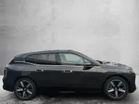 Gebraucht BMW iX Sport Line 384 kW (523 PS) 2022 Sophistograu brillanteffekt SUV