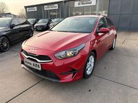 Gebraucht Kia Ceed 101 PS (74 kW) 2025 Rot Kleinwagen