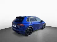 Gebraucht VW Tiguan R-line 200 PS (147 kW) 2021 Lapiz blue metallic (metallic) SUV