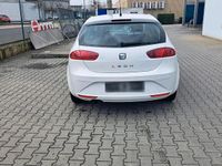 Gebraucht Seat Leon 105 PS (77 kW) 2012 Weiß Limousine