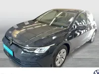 Gebraucht VW Golf VIII Life 131 PS (96 kW) 2022 Grau Limousine