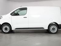 Gebraucht Opel Vivaro 120 PS (88 kW) 2025 Weiß Van / Kleinbus