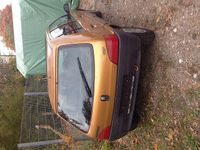 Gebraucht Peugeot 106 60 PS (44 kW) 1997 Gelb Kleinwagen