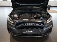 Gebraucht Audi Q2 S-Line 150 PS (110 kW) 2018 Grau SUV
