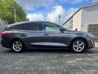 Gebraucht Ford Focus Titanium 125 PS (91 kW) 2020 Magneticgrau (metallic) Kombi