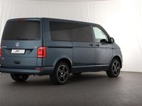 Używany VW Multivan Trendline 150 KM (110 kW) 2016 Zielony Minivan