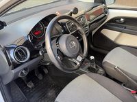 Second-hand VW up! 60 CP (44 kW) 2013 Alb Hatchback