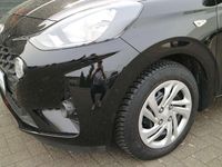 Gebraucht Hyundai i10 Select 67 PS (49 kW) 2021 Phantom black Kleinwagen