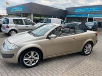 Gebraucht Renault Mégane Cabriolet Authentique 135 PS (99 kW) 2003 Gold Cabrio