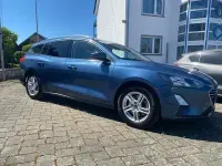 Używany Ford Focus Cool & Connect 125 KM (91 kW) 2021 Niebieski Kombi