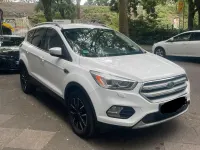 Gebraucht Ford Kuga 150 PS (110 kW) 2017 Weiß SUV