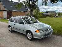 Gebraucht Subaru Justy 86 PS (63 kW) 2001 Silber Kleinwagen