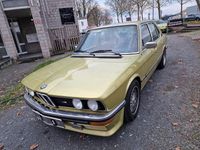 Gebraucht BMW 525 150 PS (110 kW) 1978 Gelb Limousine