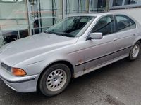 Gebraucht BMW 523 170 PS (125 kW) 2000 Silber Limousine